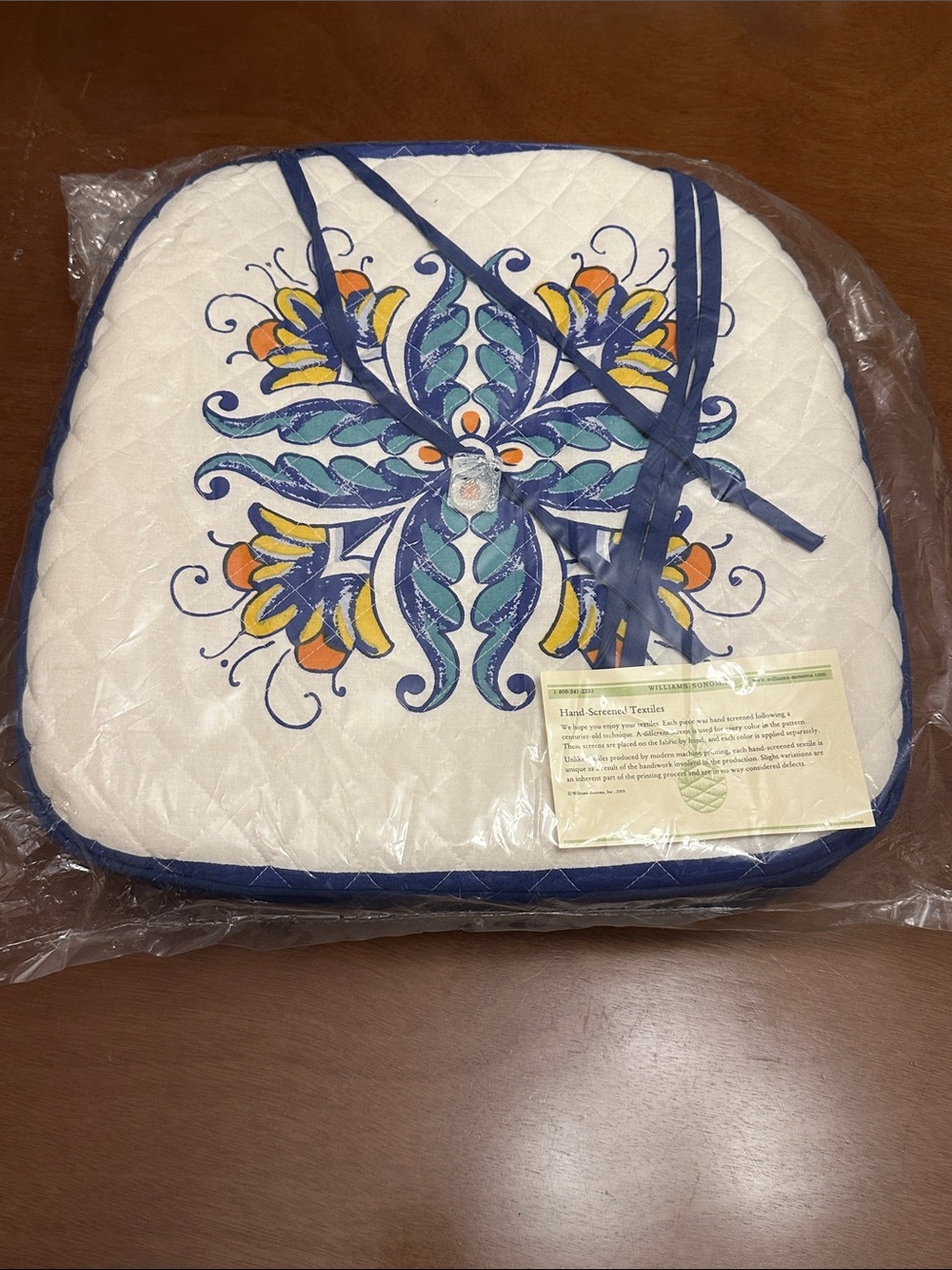 Set of 2 Williams Sonoma Hand Screened Quilted Seat Cushions with Blue Trim